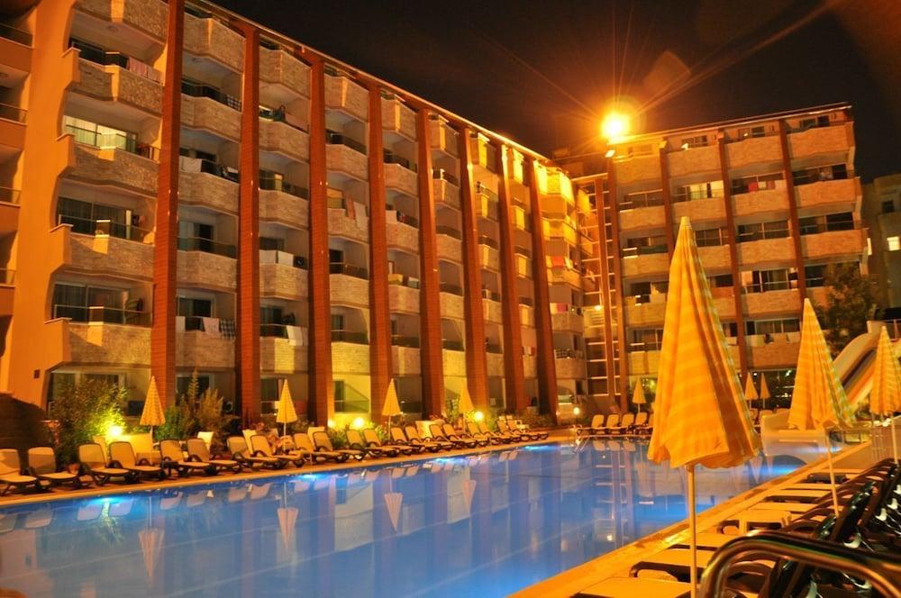 Club Tess Hotel Konakli Ngoại thất bức ảnh