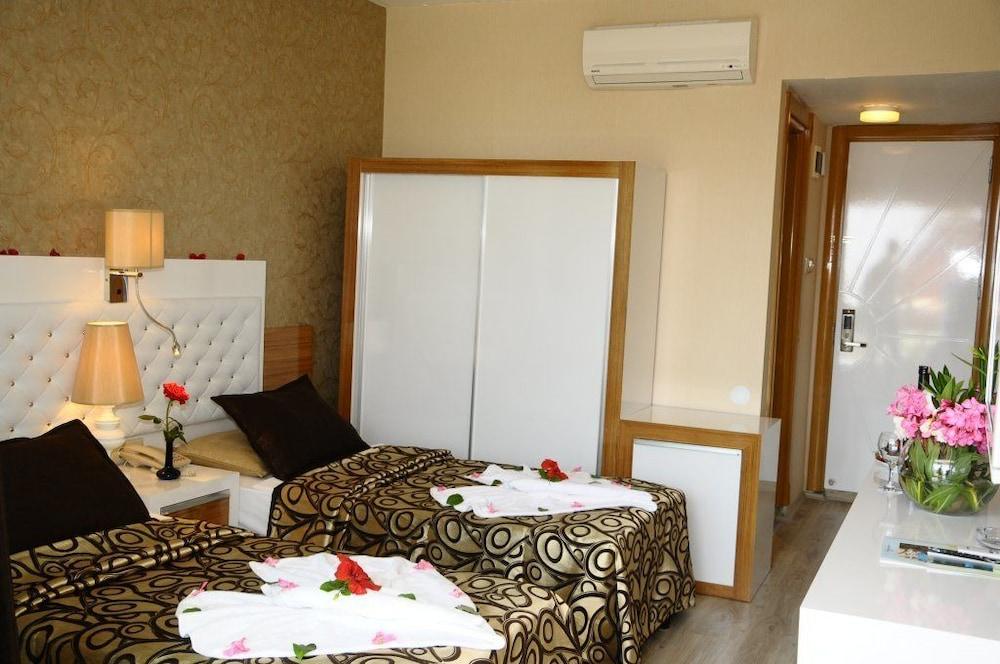 Club Tess Hotel Konakli Ngoại thất bức ảnh