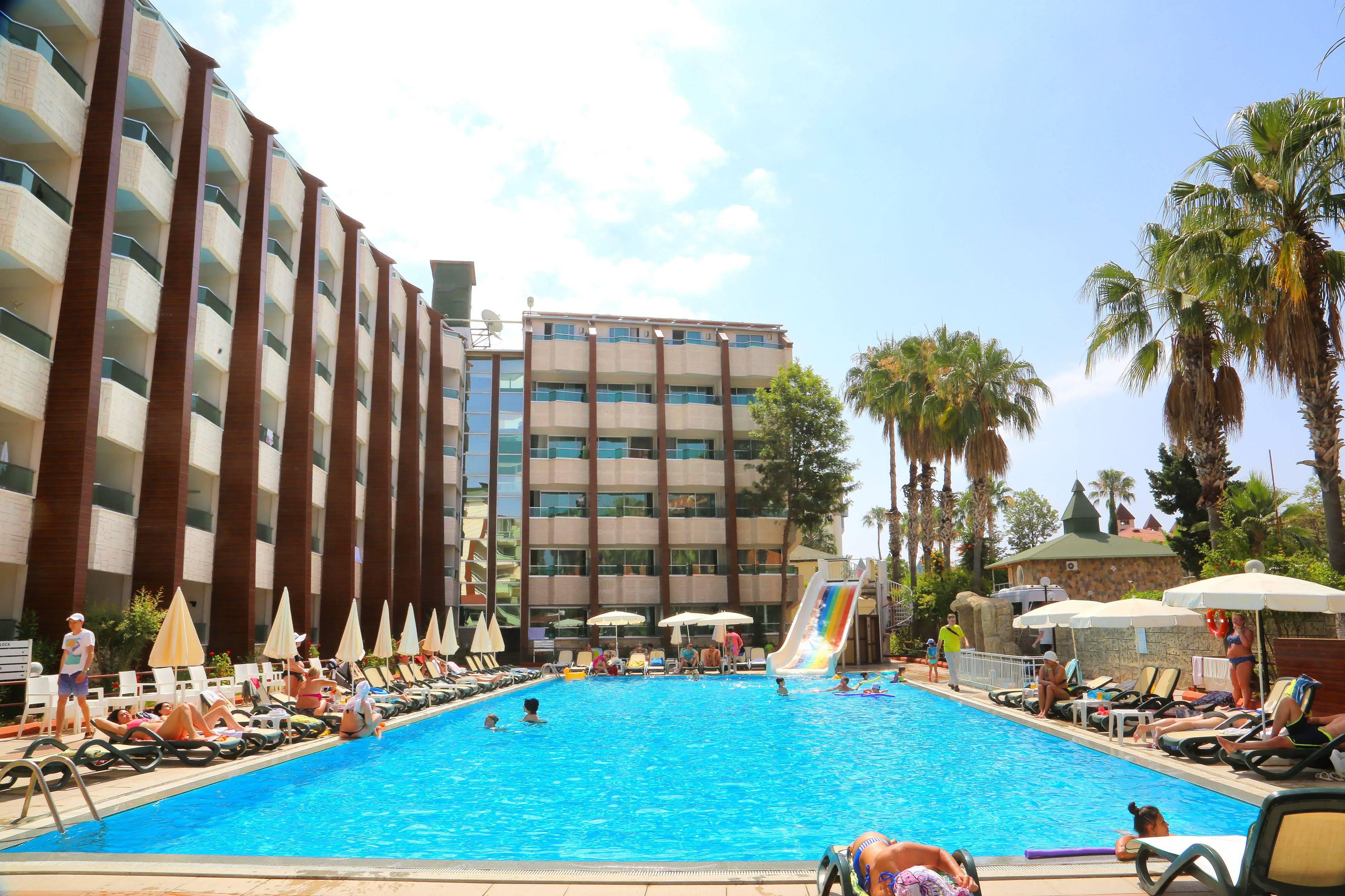 Club Tess Hotel Konakli Ngoại thất bức ảnh